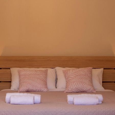 Tabak Home Sea Side Apartment Ханя Екстериор снимка