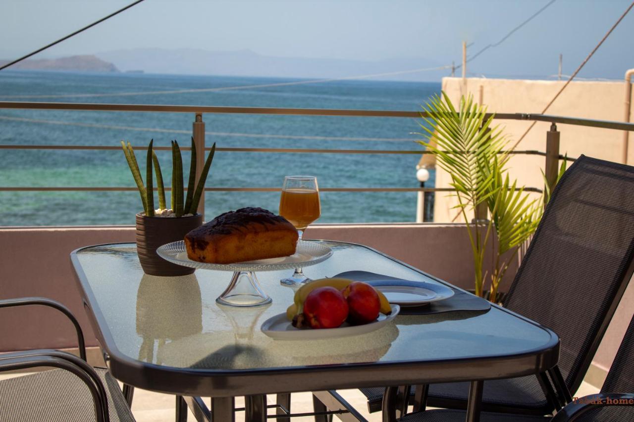 Tabak Home Sea Side Apartment Ханя Екстериор снимка
