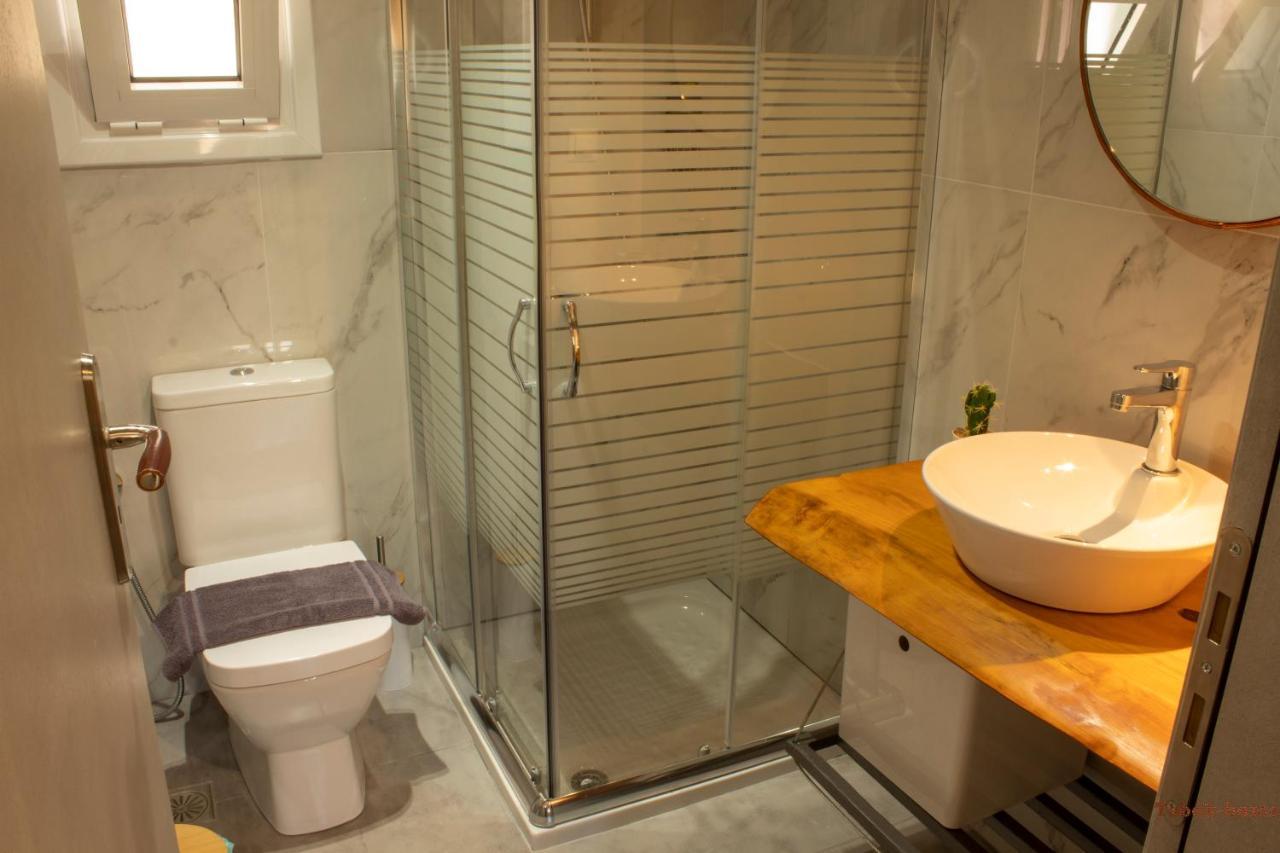 Tabak Home Sea Side Apartment Ханя Екстериор снимка